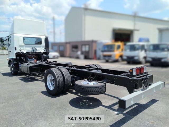 Hino RANGER 2025-04 8209774-3