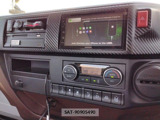 Hino RANGER 2025-04 8209774-5