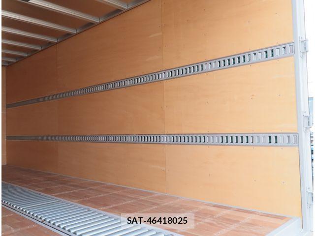 Hino RANGER 2025-05 8209778-10