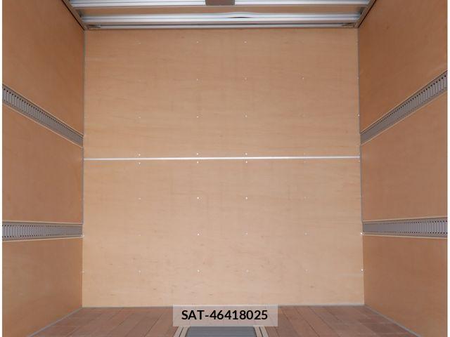 Hino RANGER 2025-05 8209778-11