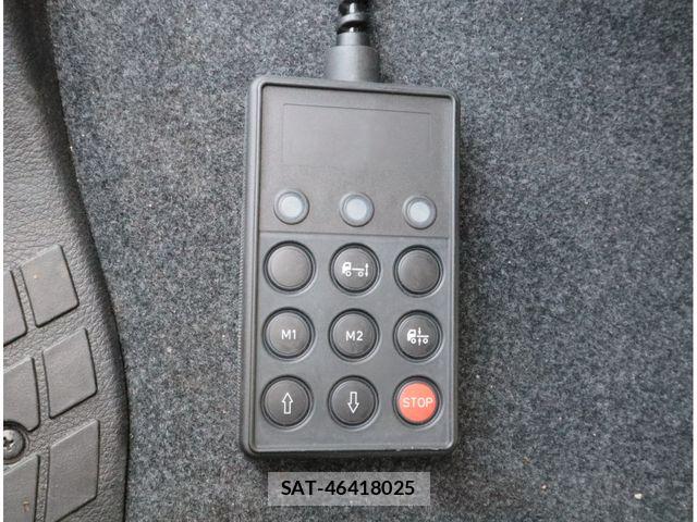 Hino RANGER 2025-05 8209778-22