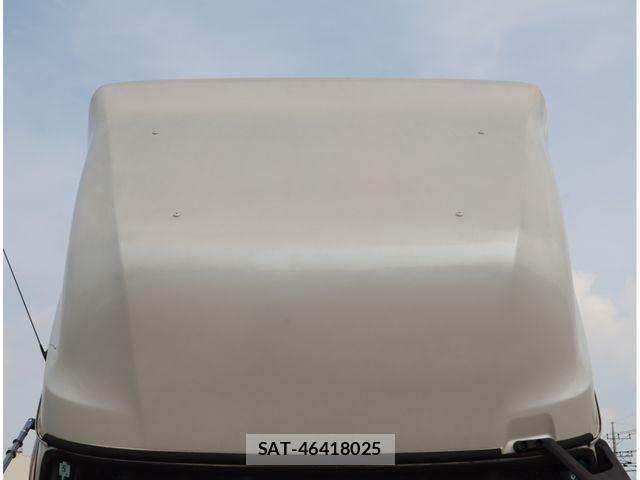 Hino RANGER 2025-05 8209778-27