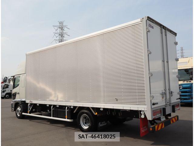Hino RANGER 2025-05 8209778-4