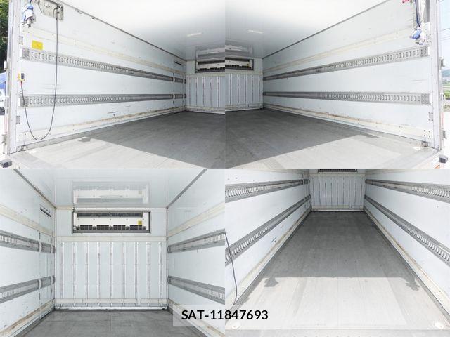 Hino RANGER 2016-03 8209784-10