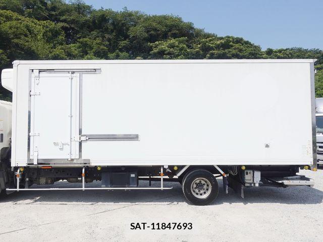 Hino RANGER 2016-03 8209784-6