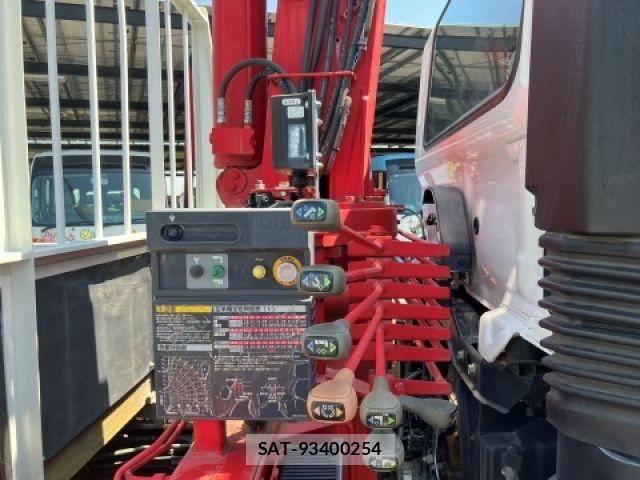 Hino RANGER 2018-01 8209781-9