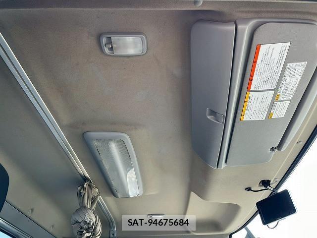 Hino RANGER 2015-09 8231571-21