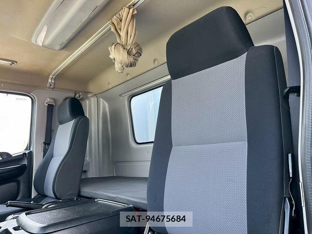 Hino RANGER 2015-09 8231571-24