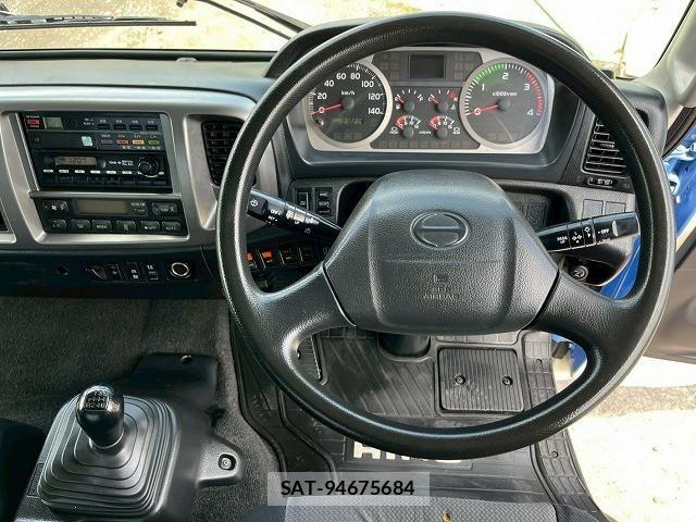 Hino RANGER 2015-09 8231571-26
