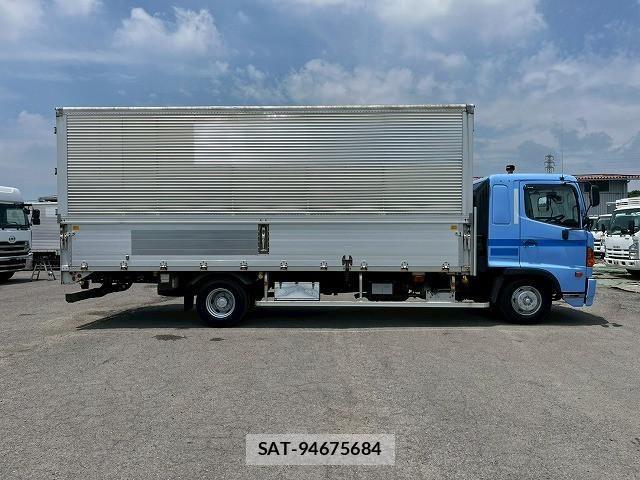 Hino RANGER 2015-09 8231571-4