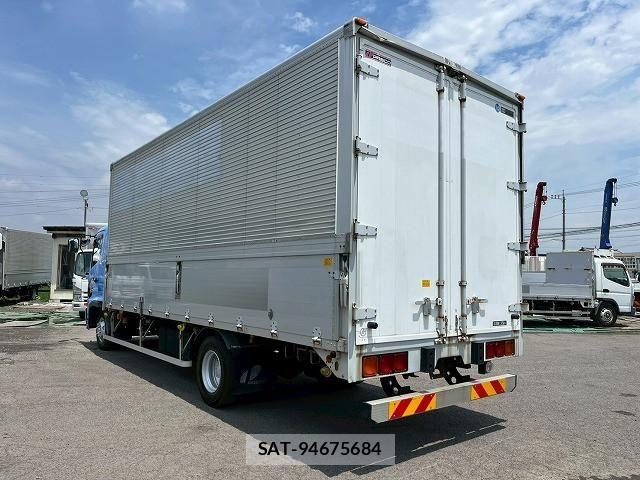 Hino RANGER 2015-09 8231571-7