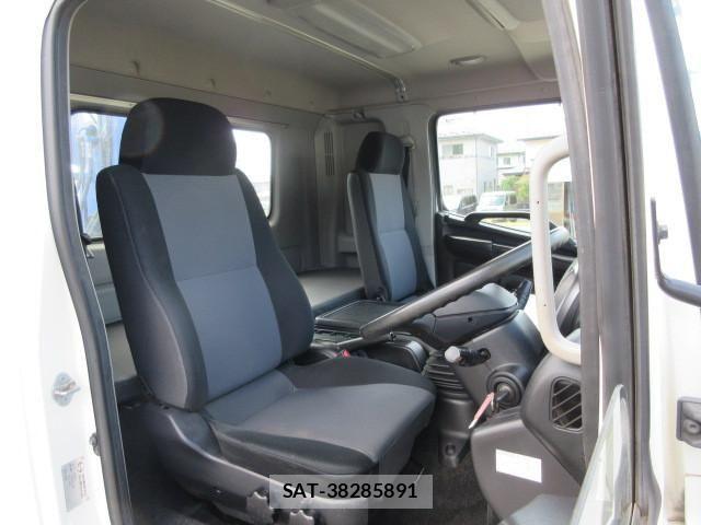 Hino RANGER 2016-09 8231548-13