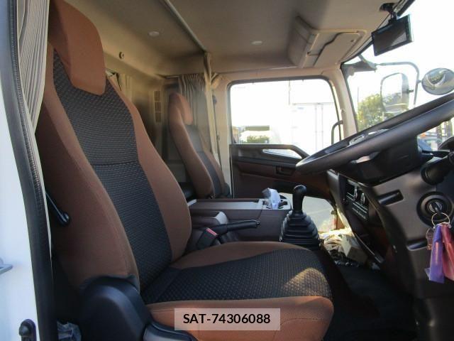 Hino RANGER 2024-11 8231512-9