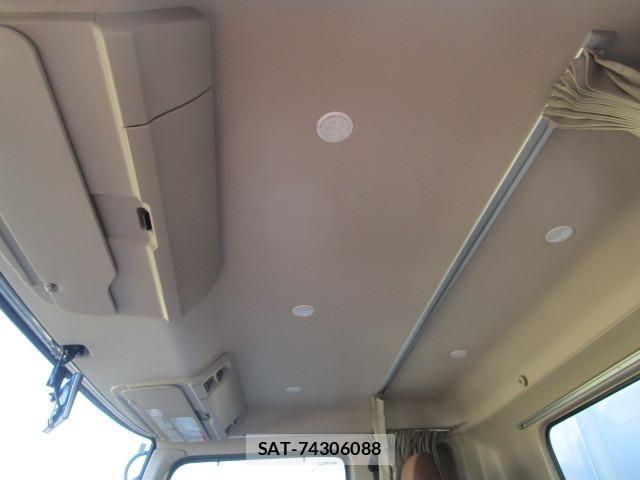 Hino RANGER 2024-11 8231512-15