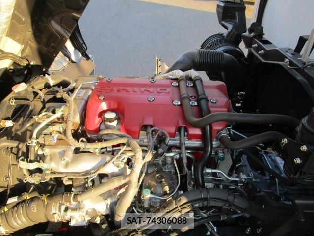 Hino RANGER 2024-11 8231512-19