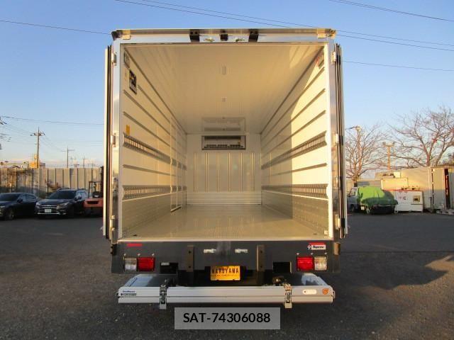 Hino RANGER 2024-11 8231512-7