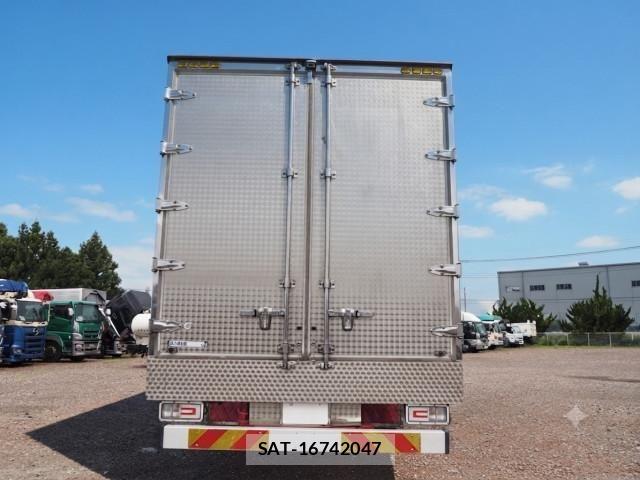 Hino RANGER 2016-03 8231566-3