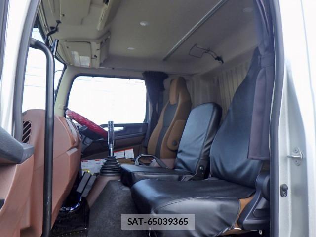 Hino RANGER 2020-12 8231508-14