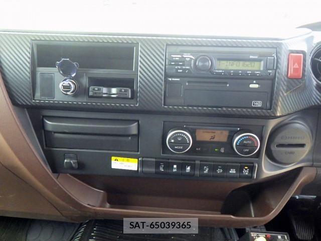 Hino RANGER 2020-12 8231508-17