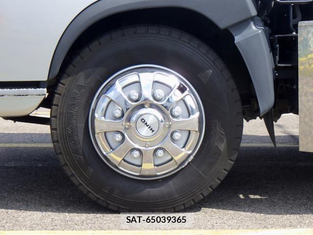 Hino RANGER 2020-12 8231508-23