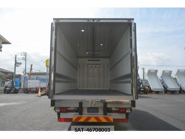 Hino RANGER 2021-11 8231504-23