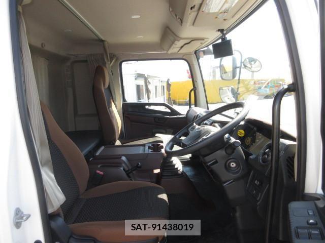 Hino RANGER 2025-12 8231489-13