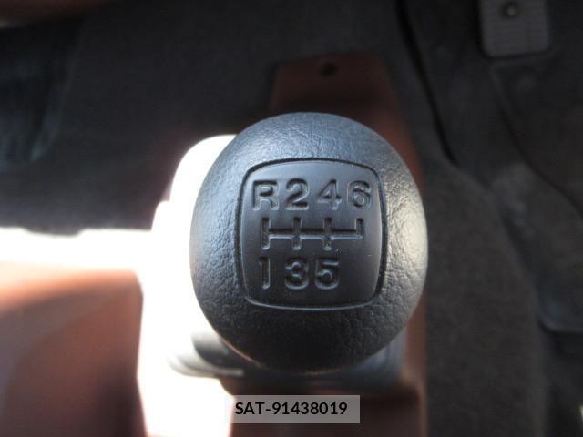 Hino RANGER 2025-12 8231489-16