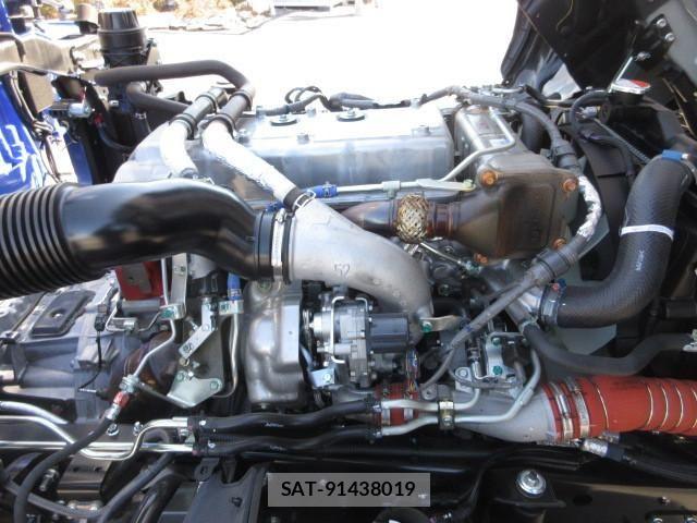 Hino RANGER 2025-12 8231489-23