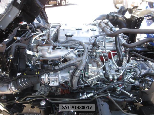 Hino RANGER 2025-12 8231489-24