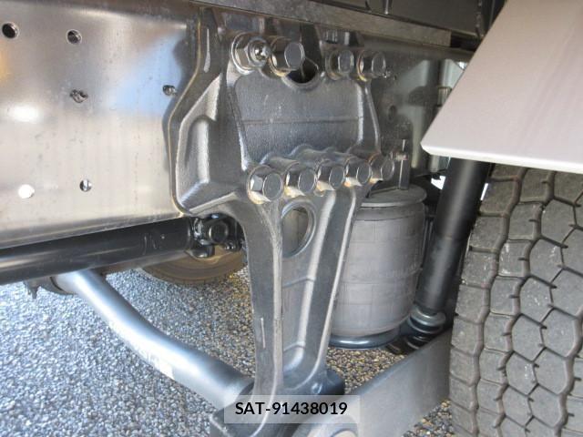 Hino RANGER 2025-12 8231489-27