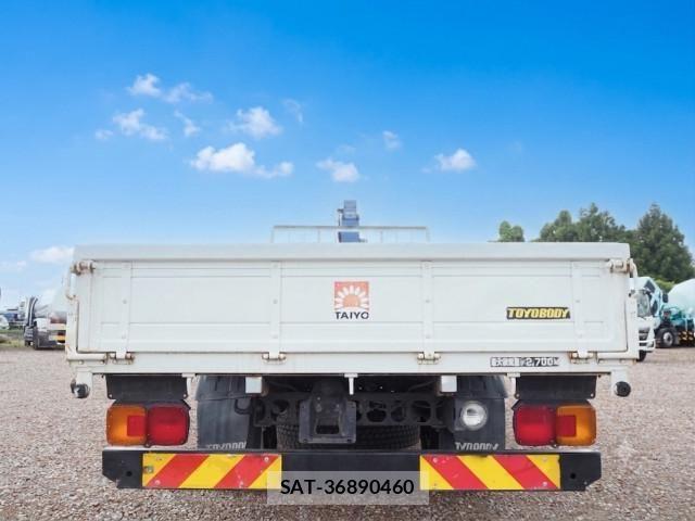Hino RANGER 2012-10 8231573-3