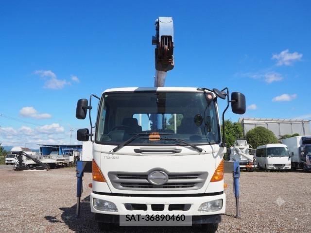 Hino RANGER 2012-10 8231573-7