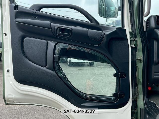 Hino RANGER 2014-02 8231565-25