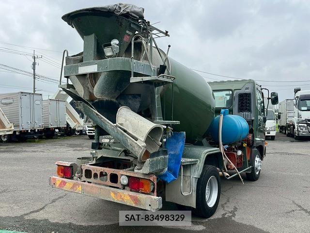 Hino RANGER 2014-02 8231565-5