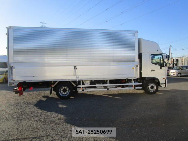 Hino RANGER 2025-12 8231503-9