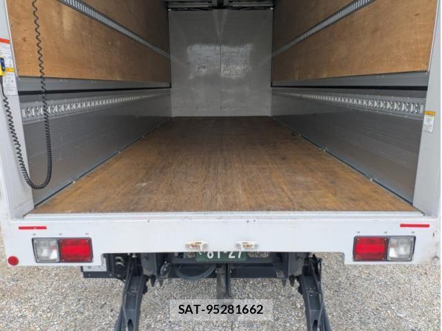 Hino RANGER 2023-01 8231530-16