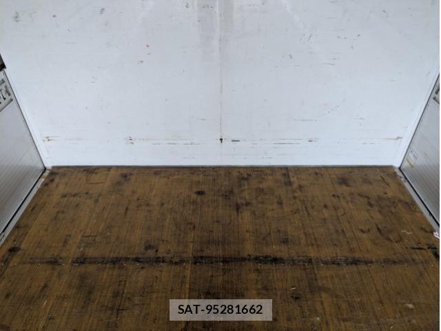 Hino RANGER 2023-01 8231530-18