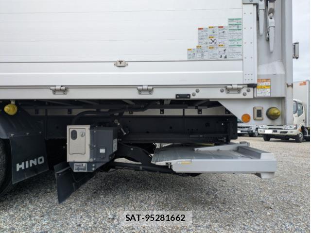 Hino RANGER 2023-01 8231530-25