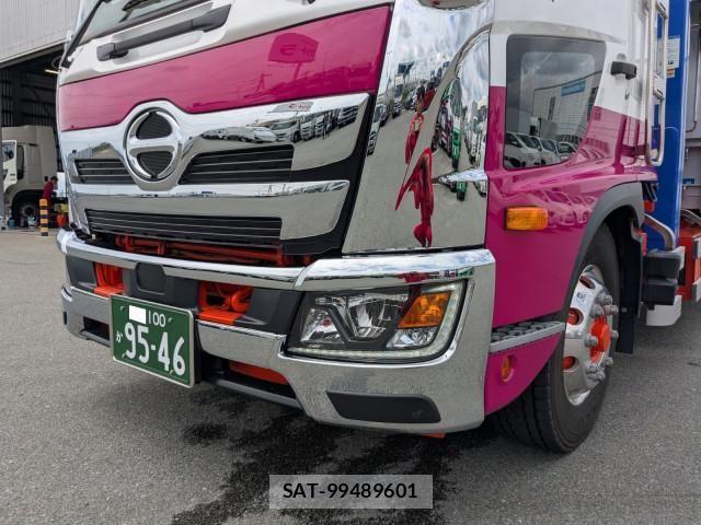 Hino RANGER 2025-04 8231488-13