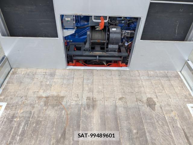 Hino RANGER 2025-04 8231488-23