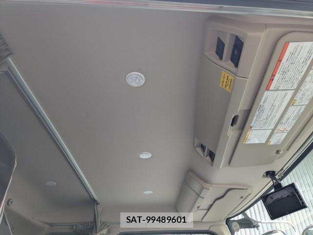 Hino RANGER 2025-04 8231488-7