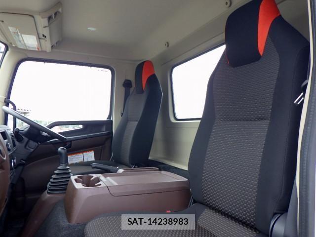 Hino RANGER 2023-06 8231546-16