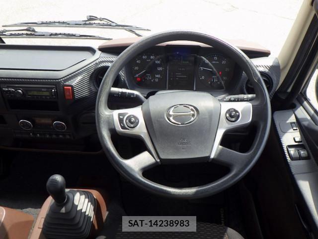 Hino RANGER 2023-06 8231546-17