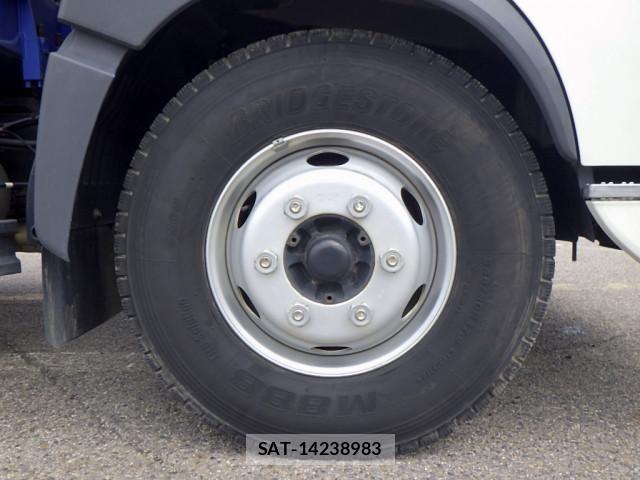 Hino RANGER 2023-06 8231546-22