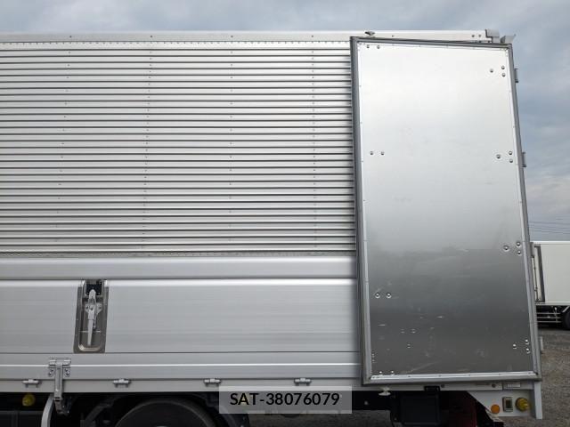 Hino RANGER 2023-07 8231535-18