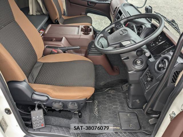 Hino RANGER 2023-07 8231535-23