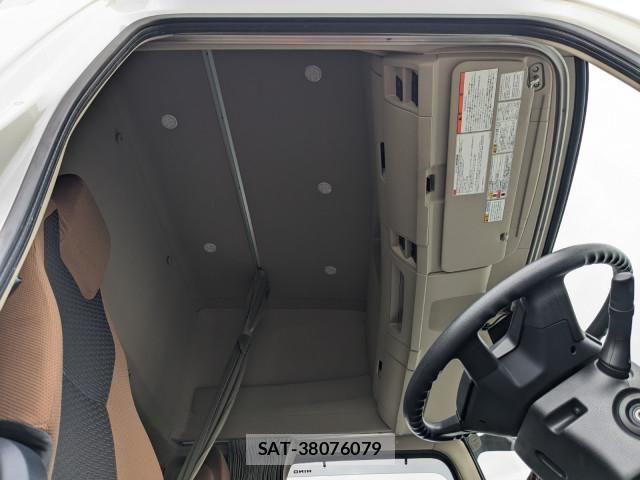 Hino RANGER 2023-07 8231535-24