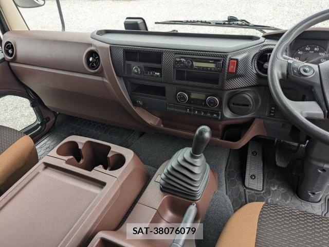 Hino RANGER 2023-07 8231535-25