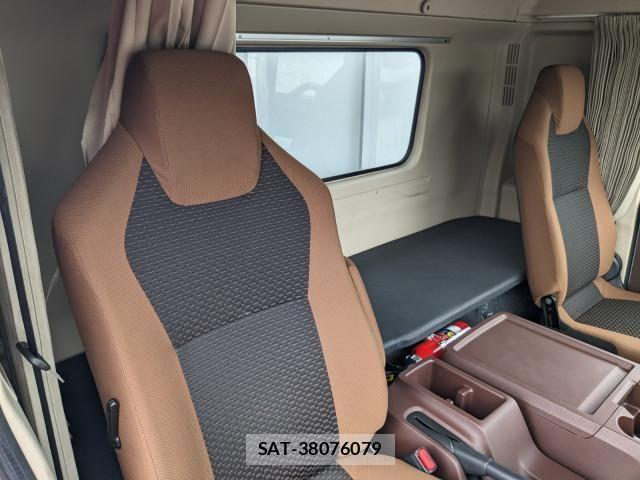 Hino RANGER 2023-07 8231535-26