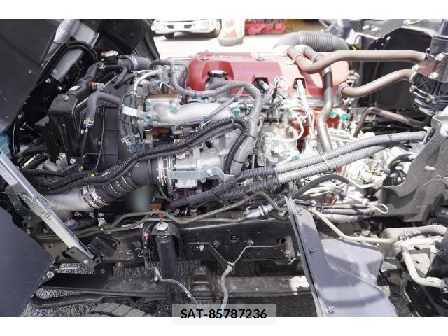 Hino RANGER 2025-03 8231505-13